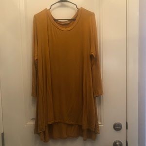 Mustard yellow asymmetrical top!